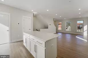 945 Sycamore Dr SE, Washington, DC 20032 - Photo 7