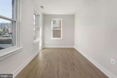 945 Sycamore Dr SE, Washington, DC 20032 - Photo 5