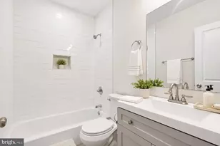 113 15th St SE, Washington, DC 20003 - Photo 11