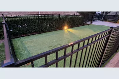 1401 Columbia Road NW #307, Washington, DC 20009 - Photo 3