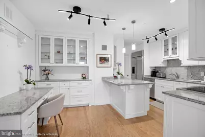 800 25th Street NW #504, Washington, DC 20037 - Photo 17