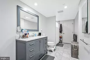 912 F St NW, Washington, DC 20004 - Photo 11