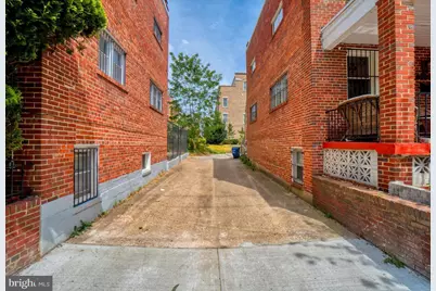 2835 4th Street NE, Washington, DC 20002 - Photo 27