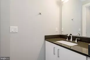 88 V St SW, Washington, DC 20024 - Photo 25