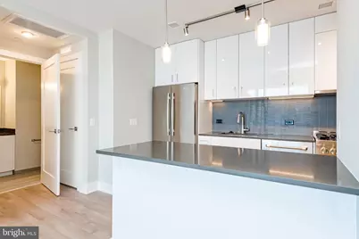 88 V Street SW #804, Washington, DC 20024 - Photo 17