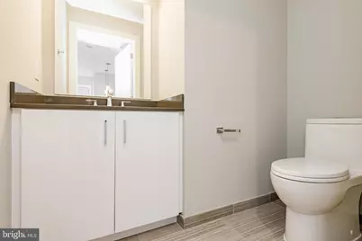 88 V Street SW #804, Washington, DC 20024 - Photo 33