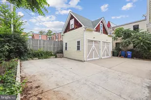 3350 17th St NW, Washington, DC 20010 - Photo 29