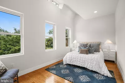 1734 Potomac Avenue SE, Washington, DC 20003 - Photo 17