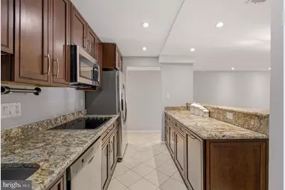 2117 S Street NW, Washington, DC 20008 - Photo 39