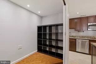 2117 S St NW, Washington, DC 20008 - Photo 31