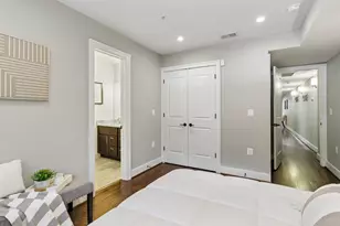 1311 K SE, Washington, DC 20003 - Photo 15