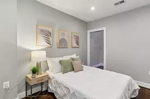 1311 K SE, Washington, DC 20003 - Photo 19