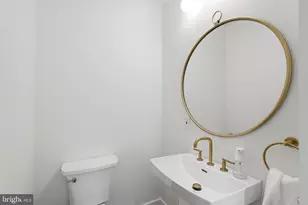 5911 Nebraska Ave NW, Washington, DC 20015 - Photo 25
