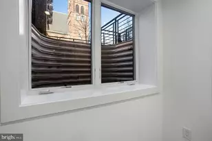 4 R St NW, Washington, DC 20001 - Photo 23