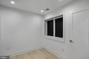 4 R St NW, Washington, DC 20001 - Photo 35