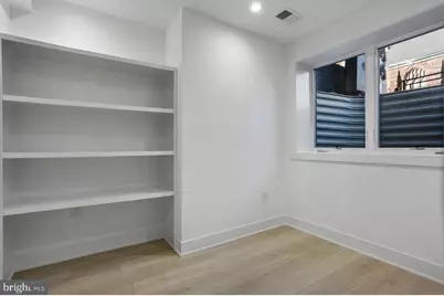 4 R Street NW #4, Washington, DC 20001 - Photo 25