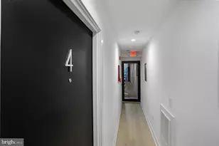 4 R St NW, Washington, DC 20001 - Photo 3