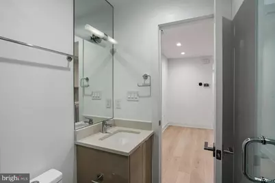 4 R Street NW #4, Washington, DC 20001 - Photo 11