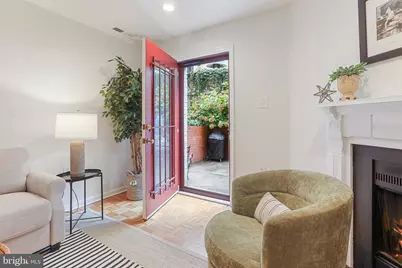 1331 Vermont Avenue NW #B, Washington, DC 20005 - Photo 7