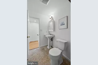 649 16th Street NE, Washington, DC 20002 - Photo 21