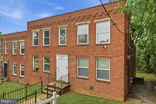 16 Galveston Pl SW, Washington, DC 20032 - Photo 3