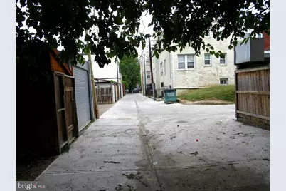 1115 G Street NE, Washington, DC 20002 - Photo 7