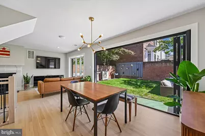 655 E Street SE, Washington, DC 20003 - Photo 5