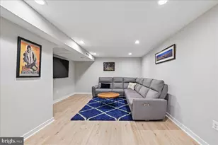 655 E St SE, Washington, DC 20003 - Photo 23