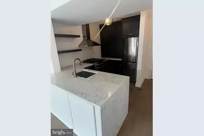 800 4th Street SW #S413, Washington, DC 20024 - Photo 3