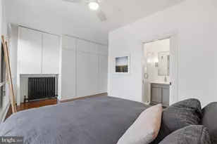 210 8th St SE, Washington, DC 20003 - Photo 25