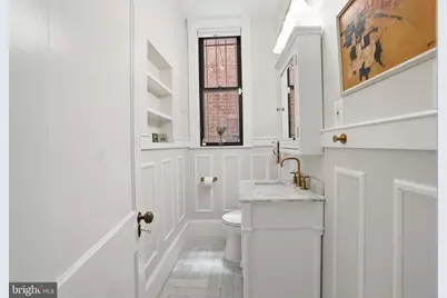 210 8th Street SE, Washington, DC 20003 - Photo 13
