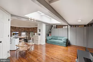 210 8th St SE, Washington, DC 20003 - Photo 29