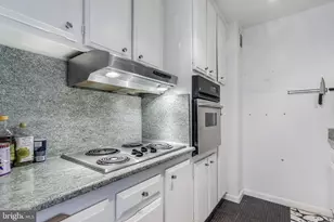 1435 4th St SW, Washington, DC 20024 - Photo 5