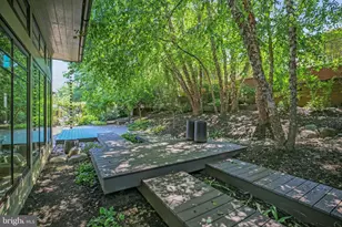 8226 West Beach Dr NW, Washington, DC 20012 - Photo 27