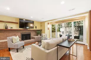 8226 West Beach Dr NW, Washington, DC 20012 - Photo 45