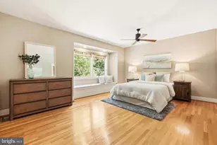 8226 West Beach Dr NW, Washington, DC 20012 - Photo 31