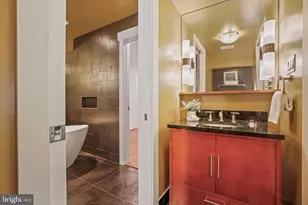 8226 West Beach Dr NW, Washington, DC 20012 - Photo 51