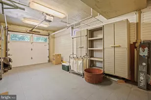 8226 West Beach Dr NW, Washington, DC 20012 - Photo 57