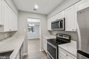 3437 Summit Ct NE, Washington, DC 20018 - Photo 9