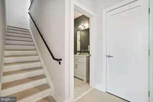 901 19th St NE, Washington, DC 20002 - Photo 11