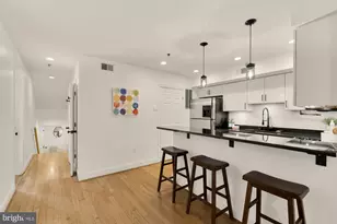 2432 Ontario Rd NW, Washington, DC 20009 - Photo 9