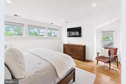 5213 Cathedral Avenue NW, Washington, DC 20016 - Photo 25