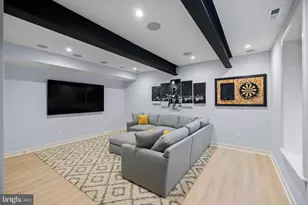 5213 Cathedral Ave NW, Washington, DC 20016 - Photo 43