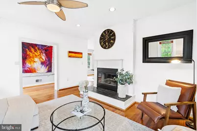 5213 Cathedral Avenue NW, Washington, DC 20016 - Photo 11