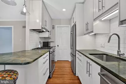 2333 Huidekoper Place NW, Washington, DC 20007 - Photo 5