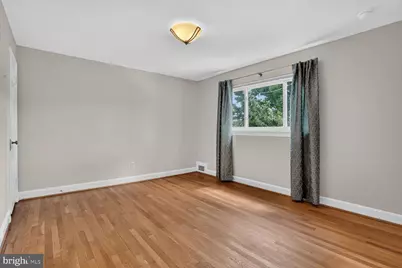 2333 Huidekoper Place NW, Washington, DC 20007 - Photo 13