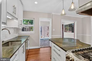 2333 Huidekoper Pl NW, Washington, DC 20007 - Photo 7