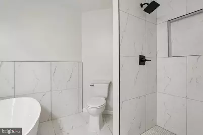 1992 Retta Gilliam Court SE, Washington, DC 20020 - Photo 17