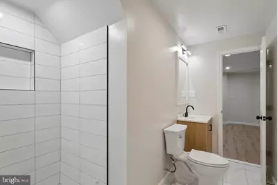 1992 Retta Gilliam Court SE, Washington, DC 20020 - Photo 19