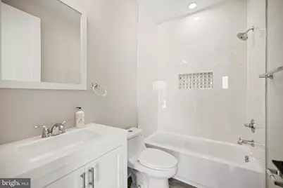 824 18th Street NE #10, Washington, DC 20002 - Photo 5